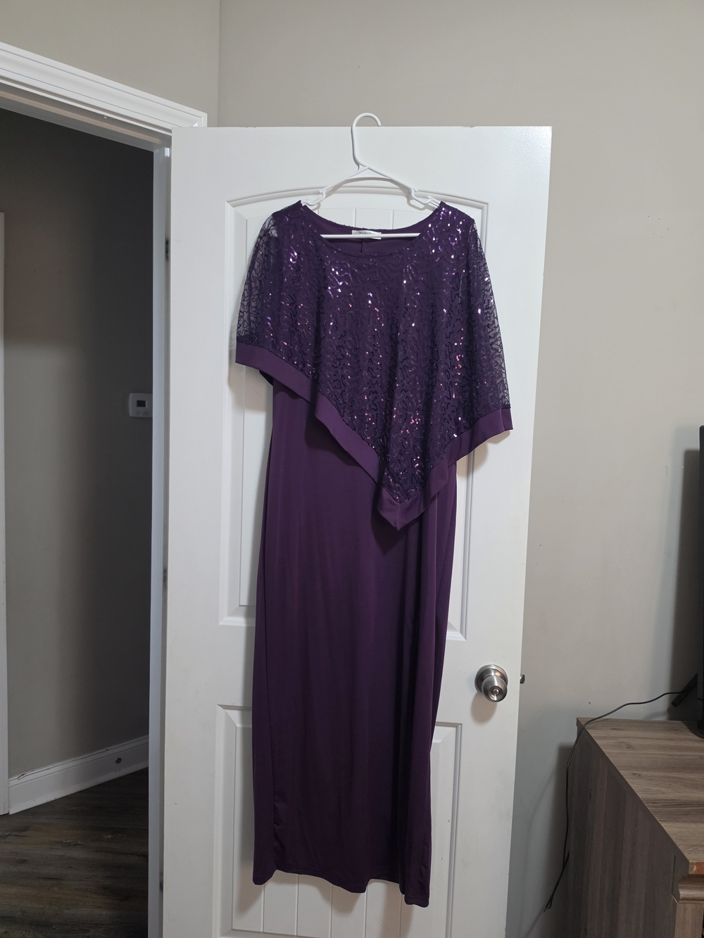 Nemidor 1XL Plus Size Purple Sequin Cape Overlay Formal Maxi Dress - Worn Once